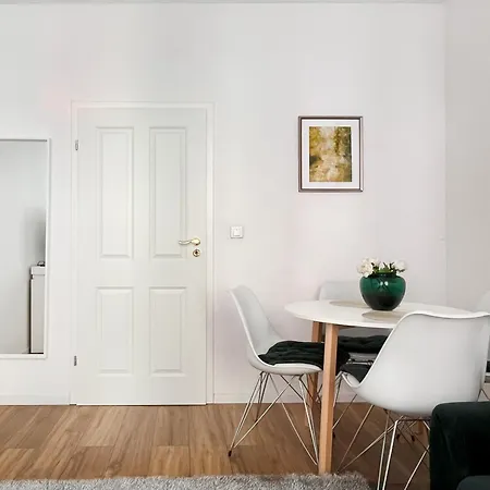 Apartment Charming For 4 Guests In Jewish District