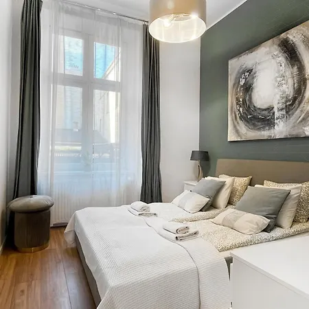 Charming For 4 Guests In Jewish District Lejlighed *